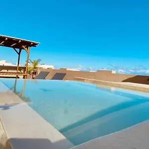 https://la-casa-de-victoria.tenerifehoteles.net