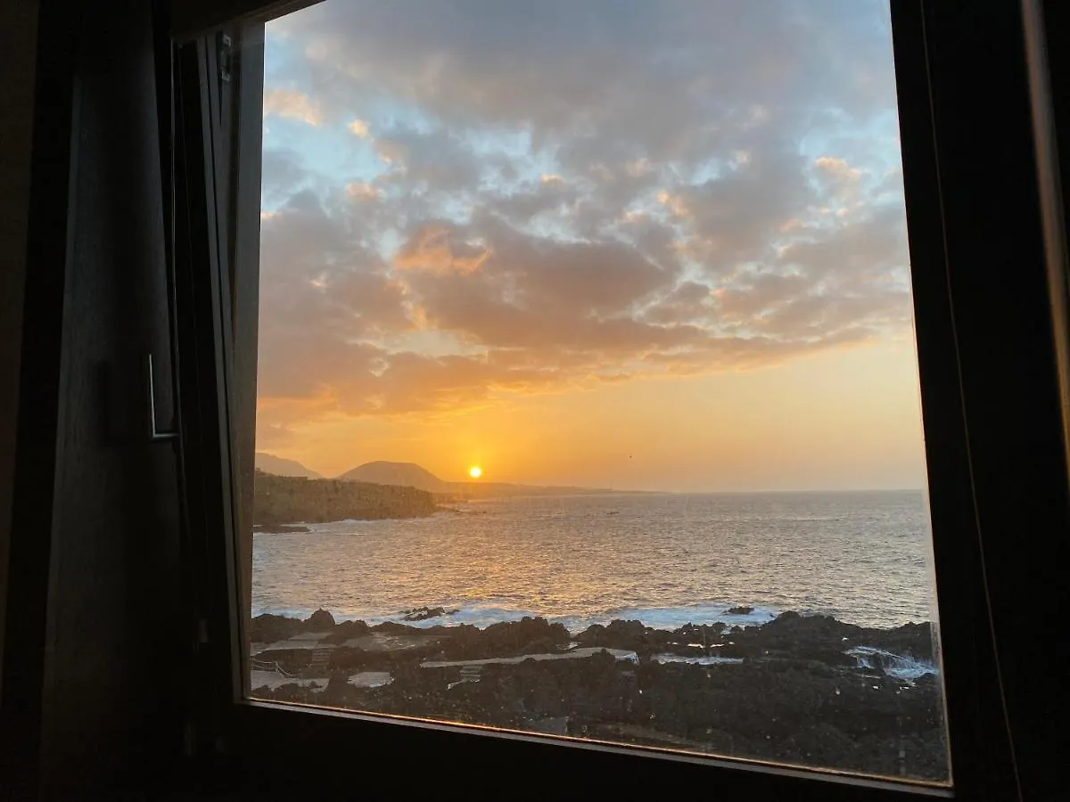 Modern Sea Front Apartment In Garachico 1